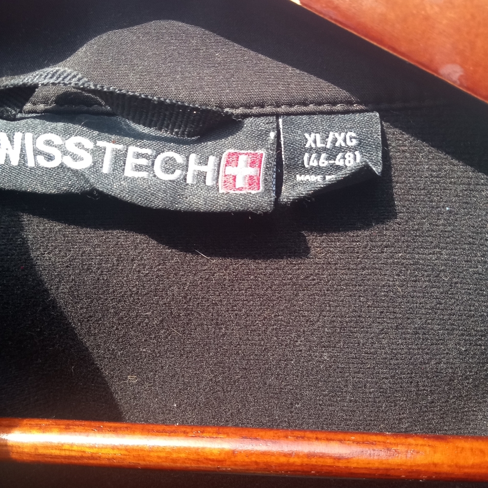 Swisstech Jacket - image 7
